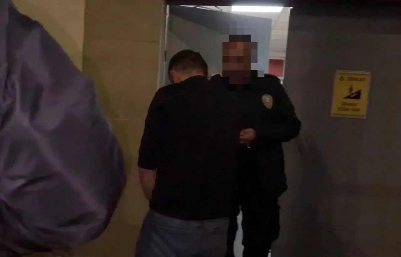 Kayseri'de polisten kaçan sürücünün otomobilinden şaşırtan detay: Başka aracın plakası çıktı