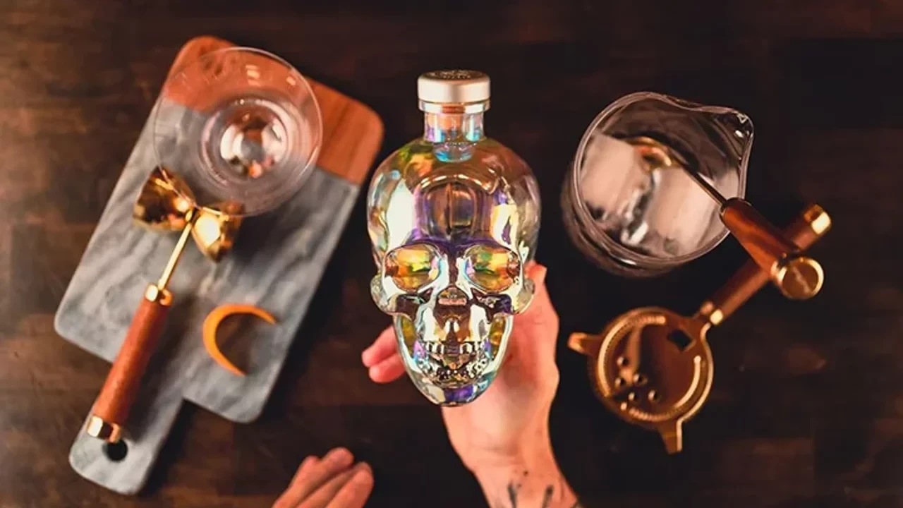 Crystal Head Vodka Fiyatı 2026, Güncel Crystal Head Fiyat Listesi 2026, 750 ml Crystal Head Kaç TL?