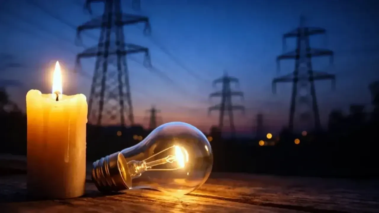 İzmir'de 30 Haziran Salı Günü Elektrik Kesintisi: İlçe Bazında Detaylı İfşa!