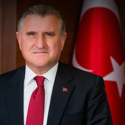 Osman Aşkın Bak kimdir, kaç yaşında ve nereli? Osman Aşkın Bak, Cumhurbaşkanı Erdoğan için ne dedi?