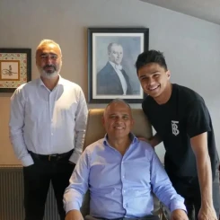 Beyaz Köşkün Yeni Sahibi: Ali Bekmezci'nin Hayatı ve Kariyeri Merak Ediliyor!