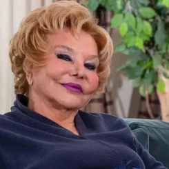 İlişki Uzmanı Selin Karacehennem'in Kariyer Yolculuğu ve Biyografisi