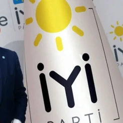 Akademisyen ve Siyasetçi Doç. Dr. Alpaslan Yüce'nin Kariyerinde İstifa Gelişmesi