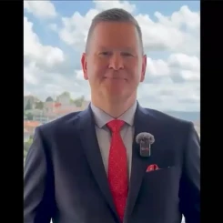 Michael Lally Kimdir?