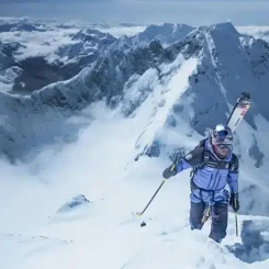 Everest'ten Kayakla İnen İlk Kişi: Andrzej Bargiel'in Başarı Hikayesi