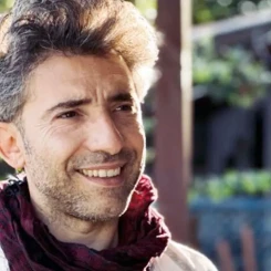Bahar dizisinde Harun karakterini canlandıran Mert Turak hakkında merak edilenler!