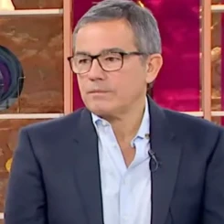 Cengiz Abazoğlu: Moda Dünyasının Parlayan Yıldızı ve Başarıları