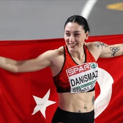 Tuğba Danışmaz: Türkiye'nin Rekor Kıran Yıldız Atletinin Başarıları
