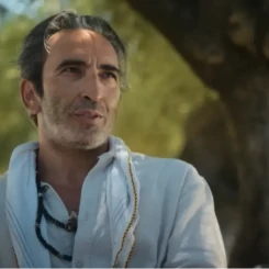 Başarılı Oyuncu Fırat Tanış Kimdir?