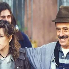 Bennu Yıldırımlar Kimdir