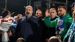 Çaykur Rizespor Başkanı Turgut, Eyüpspor maçı öncesi takımı antrenmanda ziyaret etti