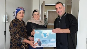 Arhavi Belediyesi, yeni doğan ailelere bebek yardım kolisi desteği vermeye devam ediyor