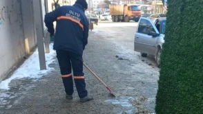 Oltu'da Kışla Mücadele: Ekipler Karla 7/24 Savaş Veriyor