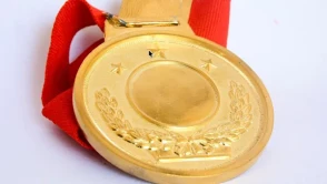 TurkMSIC'den Yılın En Başarılı Kadın Spor Takıkımı ödülü