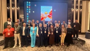 HRÜ Hastanesi'nde İç Hastalıkları Alanında Önemli Toplantı Gerçekleşti