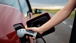 Sodyum-iyon bataryalı elektrikli otomobil tanıtıldı: Dünyada ilk - Teknoloji Haberleri