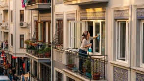 Camlarınızda uzun süreli temizlik sağlayan etkili karışım!