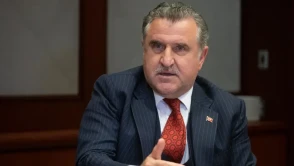 Gençlik ve Spor Bakanı Osman Aşkın Bak: Kariyeri ve Profiline Dair Bilgiler