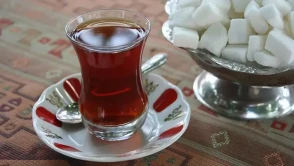 Yemeğin Üstüne Çay İçenler Şoke Olacak! Prof. Dr. Canan Karatay Uyardı