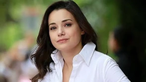 Özgü Namal, Berlin’den sonra Cannes’a çıkarma yapacak