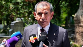 Dursun Özbek'ten Yapı Üzerine Önemli Açıklama: Yanlış Anlaşılma Olmasın, Hızlı Bir Düzenleme Gerçekleştiriyorum