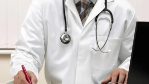 Asistan Doktor Maaşları 2026: (Uzmanlık Yapan, Nöbet Ücreti, Branş Farkı)