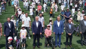 Rize’de 1053 Öğrenciye Bisiklet Hediye Edildi