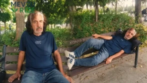 Arsasını, arabasını sattı, üstüne kredi çekti! Emekli öğretmen yuva kurmak isterken 10 aydır sokaklarda kalakaldı