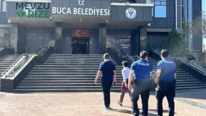 Buca Belediyesi'ne 150 Milyon Lira Haciz Uygulandı: İcra Ekipleri Belediye Binasında!