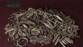 Bahçesinde veranda yapacaktı! Toprağın altından Viking hazinesi çıktı