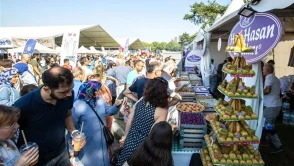 Bursa Gastronomi Festivali'nde neler oldu ? 700 kişi aynı tabaktan iskender mi yedi?