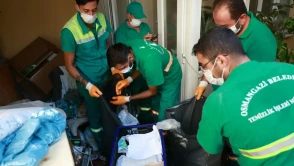 Mahalleli kokudan duramıyordu! Bursa'da girilen evden çıkanlar ekipleri bile şaşkına çevirdi
