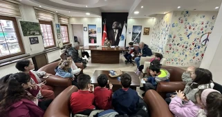 11 Mart İlköğretim Okulu Öğrencilerinden Fındıklı Belediyesi’ne Ziyaret