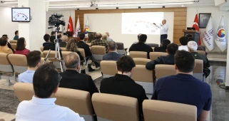 Orta Doğu'daki Çatışmalar, Türkiye'yi Enerji ve Tedarik Merkezi Yapma Yolunda Yeni Şanslar Sunuyor