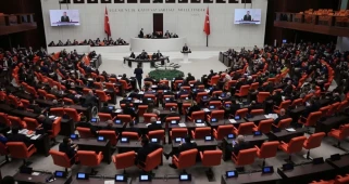 Doğum izni ve sosyal medya: Düzenlemenin 6 maddesi Meclis'ten geçti