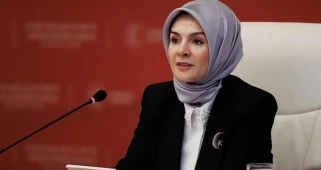 Sosyal Medyada '15 Yaş' Krizi: Bakan Göktaş'tan Yeni Yasak Açıklaması!