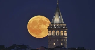 Mayıs 2026'daki Dolunay Tarihleri: Akrep Dolunayı Hangi Gün Gerçekleşecek?