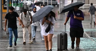 Meteoroloji'den Çifte Uyarı! Kıyılarda Yaz, İç Kesimlerde Sağanak Etkili Olacak