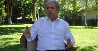 Nimet Özdemir’in AKP’ye katılımı sonrası Şamil Tayyar’dan siyasi transferlere yönelik sert eleştiriler geldi!