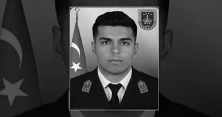 Başkanlık Haberi: Van Erciş'te Jandarma Uzman Çavuş Samet Karabulut'un Şehit Olma Nedeni ve Yaşı Açıklandı