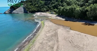 Türkiye'nin Eşsiz Plajı: Başka Şehirlerden Gelenlerle Dolu!