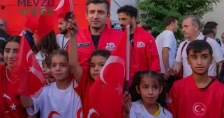 Selçuk Bayraktar'dan Mavi Vatan çağrısı: Tüm milletimizi Gölcük'e bekliyoruz