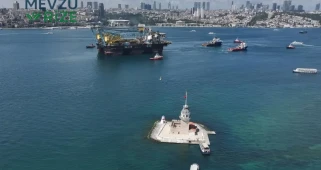 İstanbul'da Kapılarını Açan Dünyanın Üçüncü Büyük Vinç Gemisi!