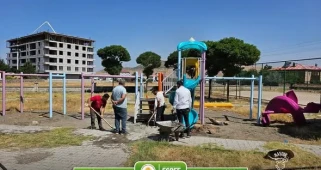 Güroymak’ta Park ve Oyun Alanları Yenileniyor