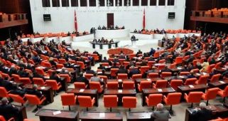 Türk siyasetinde sürpriz gelişme: İki partiden birleşme kararı
