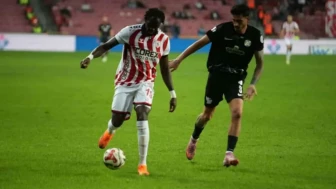 Samsunspor ve Çaykur Rizespor 1-1 berabere kalarak haftayı paylaşan takımlar oldu