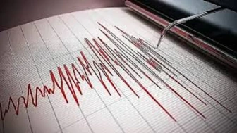 Son Dakika: İzmir'de hissedilen bir deprem meydana geldi