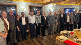 Artvin'de Çay Sezonu Değerlendirildi, Üreticilere Destek Vurgulandı