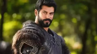 Burak Özçivit'in Kuruluş Orhan dizisinde yer almamasıyla ilgili merak edilenler!