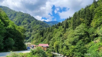 Şifalı Sular ve Doğanın Renk Cümbüşü: Sonbahar İçin İyileşme Noktanız!